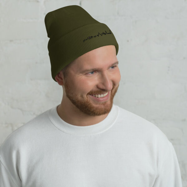 Umgeschlagene Beanie – München Skyline in 3D-Stickerei